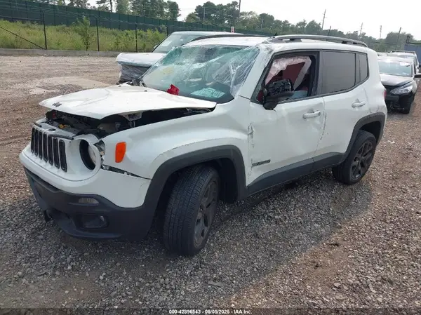 ZACCJBBB7JPH09508 2018 JEEP RENEGADE - Image 2