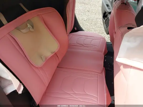 ZACCJBBB7JPH09508 2018 JEEP RENEGADE - Image 8