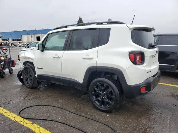 ZACCJBBB7JPH12179 2018 JEEP RENEGADE - Image 2