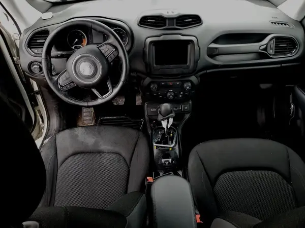 ZACCJBBB7JPH12179 2018 JEEP RENEGADE - Image 8