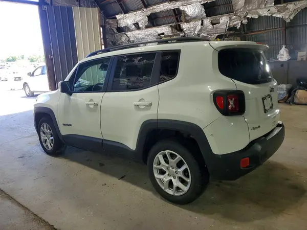 ZACCJBBB7JPH18421 2018 JEEP RENEGADE - Image 2
