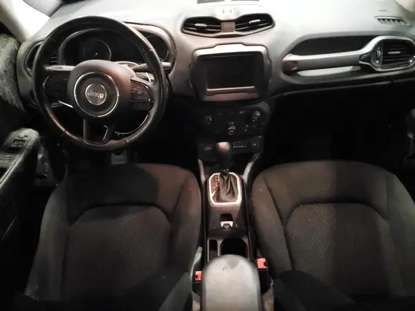 ZACCJBBB7JPH20637 2018 JEEP RENEGADE - Image 8