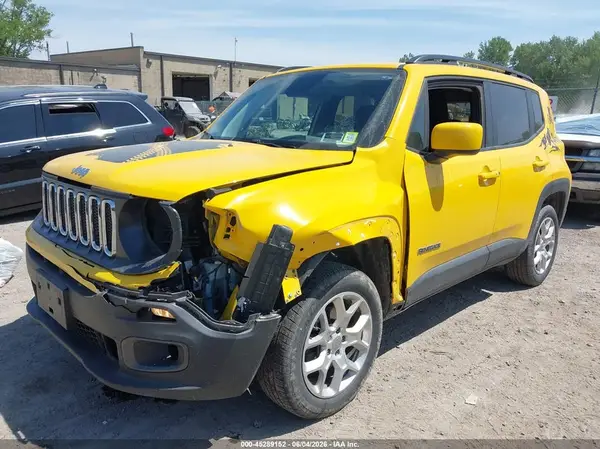 ZACCJBBB7JPH29516 2018 JEEP RENEGADE - Image 2