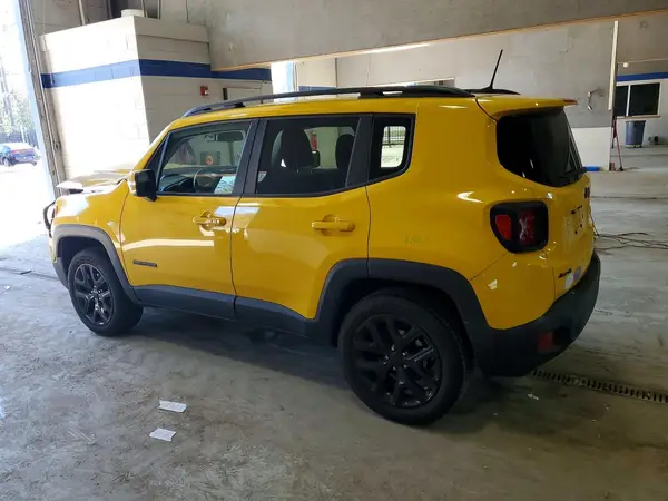 ZACCJBBB7JPH33680 2018 JEEP RENEGADE - Image 2