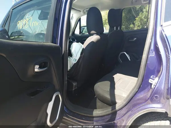 ZACCJBBB7JPH86749 2018 JEEP RENEGADE - Image 8