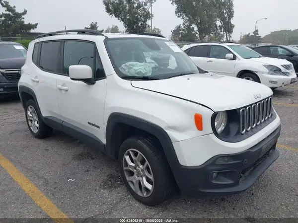 ZACCJBBB7JPJ30032 2018 JEEP RENEGADE - Image 1
