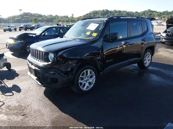 ZACCJBBB7JPJ43539 2018 JEEP RENEGADE - Image 2