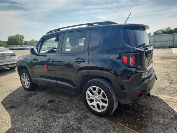 ZACCJBBB8HPF02328 2017 JEEP RENEGADE - Image 2