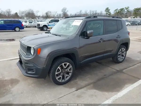 ZACCJBBB8HPF16732 2017 JEEP RENEGADE - Image 2