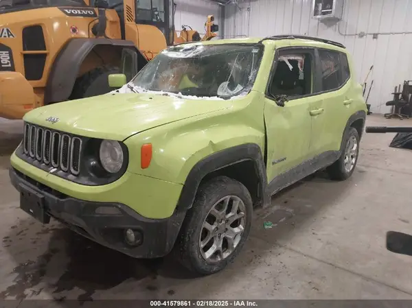 ZACCJBBB8HPF33255 2017 JEEP RENEGADE - Image 2
