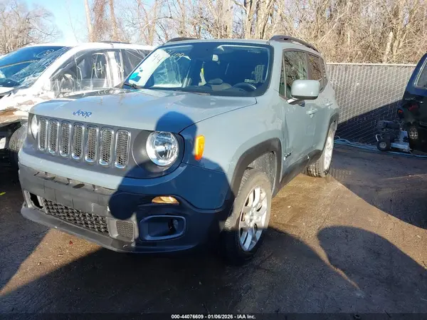 ZACCJBBB8HPF36544 2017 JEEP RENEGADE - Image 2