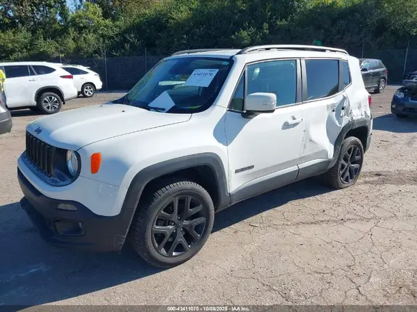 ZACCJBBB8HPF49603 2017 JEEP RENEGADE - Image 2