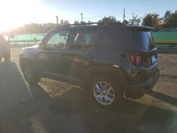 ZACCJBBB8HPF49911 2017 JEEP RENEGADE - Image 2