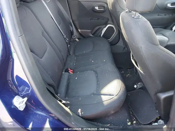 ZACCJBBB8HPF79264 2017 JEEP RENEGADE - Image 8