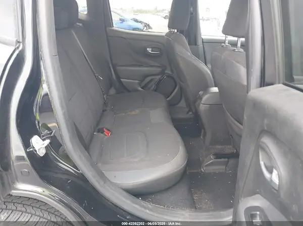 ZACCJBBB8HPF83864 2017 JEEP RENEGADE - Image 8