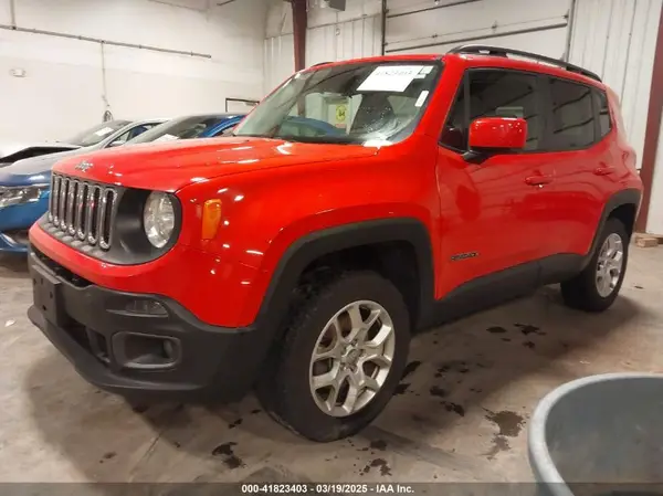 ZACCJBBB8HPF87526 2017 JEEP RENEGADE - Image 2