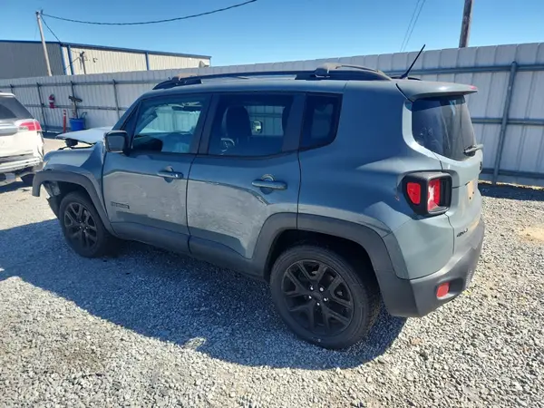 ZACCJBBB8HPF94525 2017 JEEP RENEGADE - Image 2