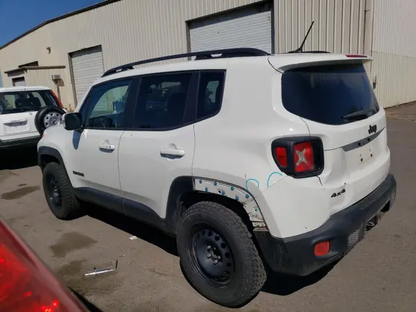ZACCJBBB8HPG19021 2017 JEEP RENEGADE - Image 2