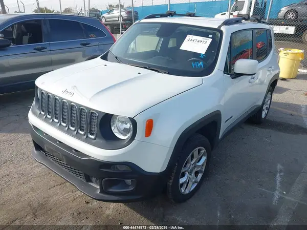 ZACCJBBB8HPG57090 2017 JEEP RENEGADE - Image 2