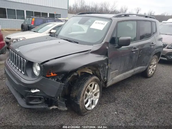 ZACCJBBB8JPG86160 2018 JEEP RENEGADE - Image 2