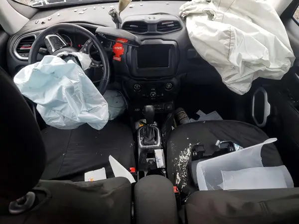 ZACCJBBB8JPG97613 2018 JEEP RENEGADE - Image 8