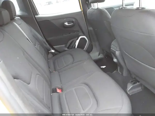 ZACCJBBB8JPH15642 2018 JEEP RENEGADE - Image 8