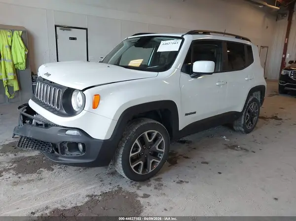 ZACCJBBB8JPH25314 2018 JEEP RENEGADE - Image 2