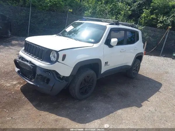 ZACCJBBB8JPH36572 2018 JEEP RENEGADE - Image 2