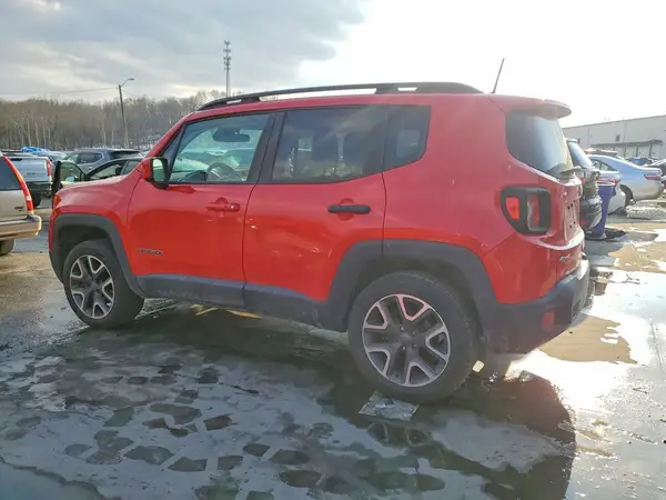 ZACCJBBB8JPH67627 2018 JEEP RENEGADE - Image 2