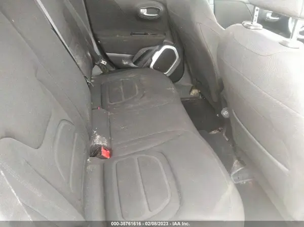 ZACCJBBB8JPH73797 2018 JEEP RENEGADE - Image 8