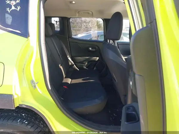 ZACCJBBB8JPH77848 2018 JEEP RENEGADE - Image 8