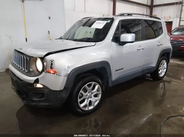 ZACCJBBB8JPH97985 2018 JEEP RENEGADE - Image 2