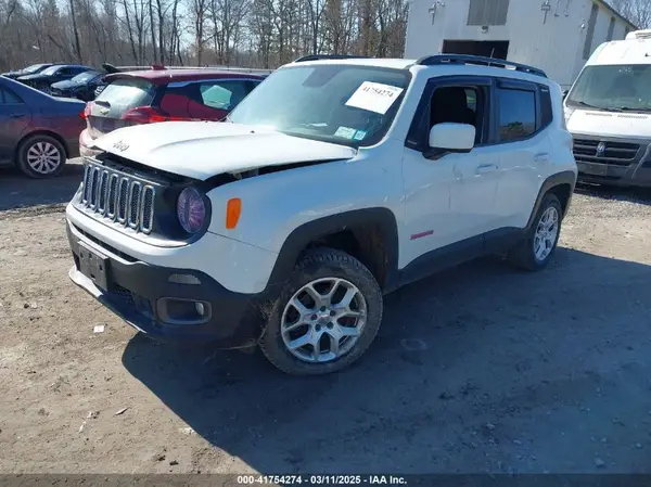 ZACCJBBB8JPJ23638 2018 JEEP RENEGADE - Image 2
