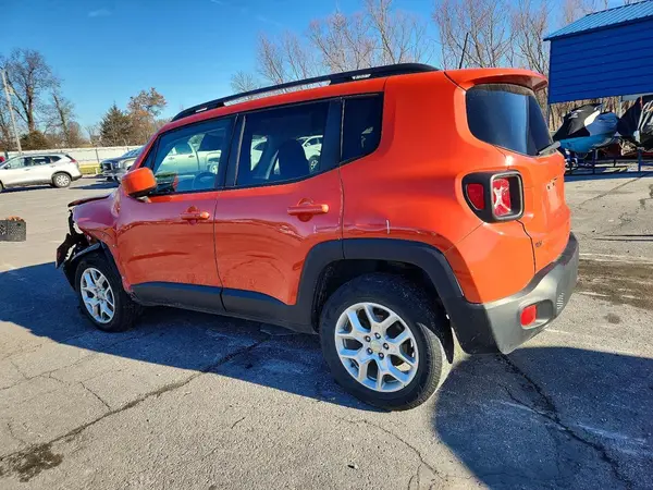 ZACCJBBB8JPJ30962 2018 JEEP RENEGADE - Image 2