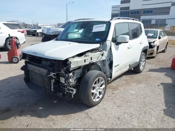 ZACCJBBB8JPJ42058 2018 JEEP RENEGADE - Image 2