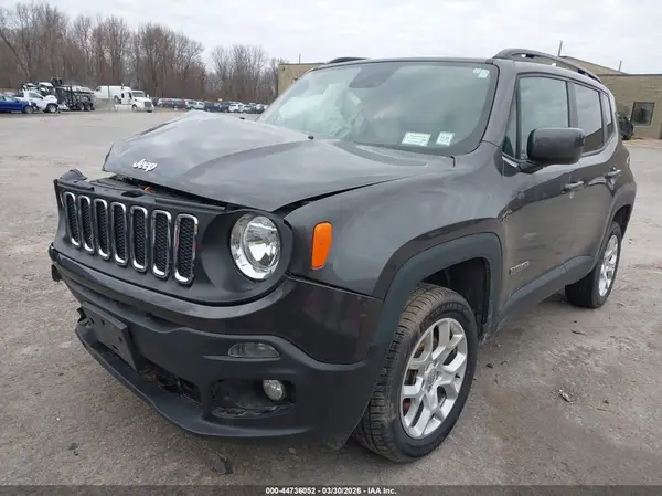 ZACCJBBB8JPJ47048 2018 JEEP RENEGADE - Image 2