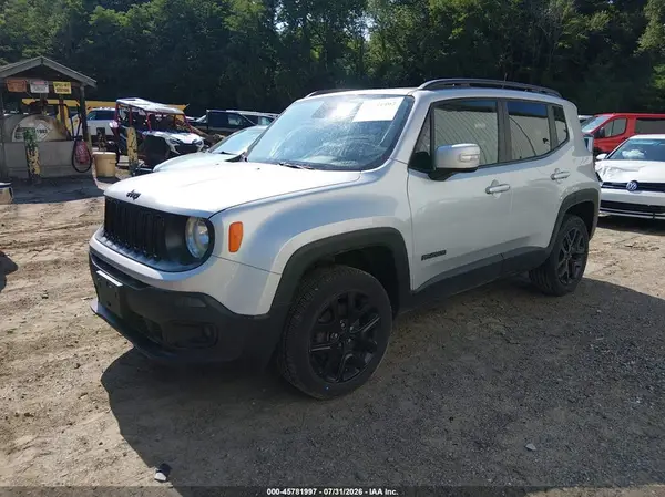ZACCJBBB8JPJ55117 2018 JEEP RENEGADE - Image 2