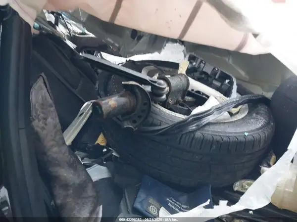 ZACCJBBB9HPE49087 2017 JEEP RENEGADE - Image 8
