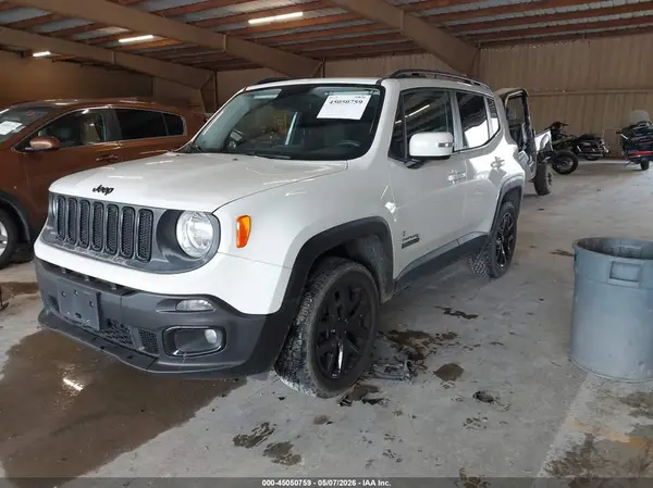 ZACCJBBB9HPE64401 2017 JEEP RENEGADE - Image 2