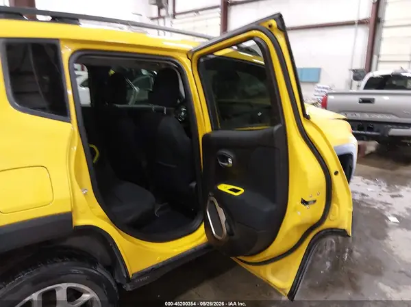ZACCJBBB9HPE89377 2017 JEEP RENEGADE - Image 8