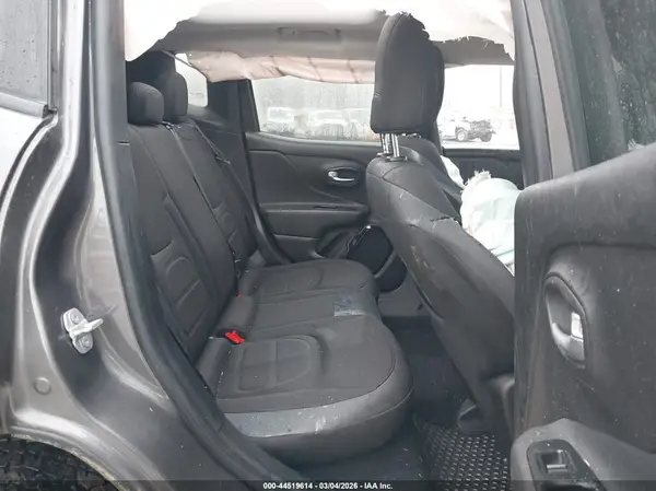 ZACCJBBB9HPE92974 2017 JEEP RENEGADE - Image 8