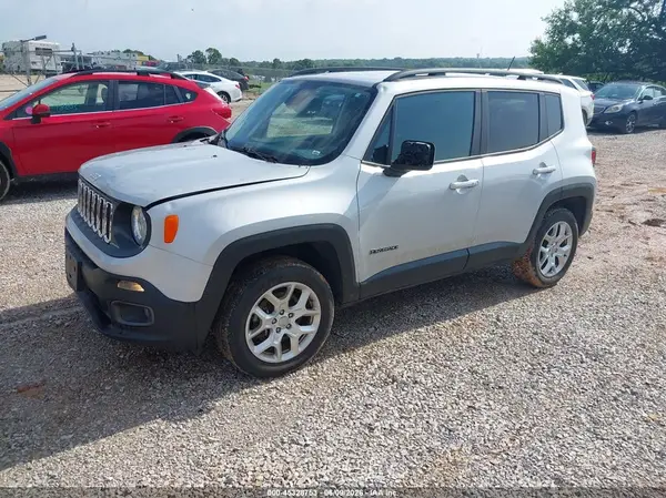 ZACCJBBB9HPF33085 2017 JEEP RENEGADE - Image 2