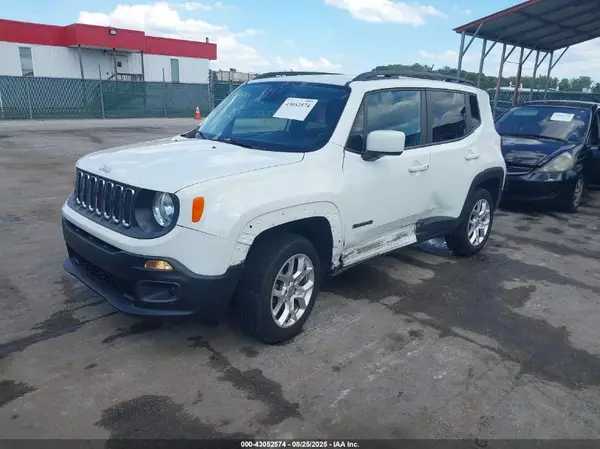 ZACCJBBB9HPF66815 2017 JEEP RENEGADE - Image 2