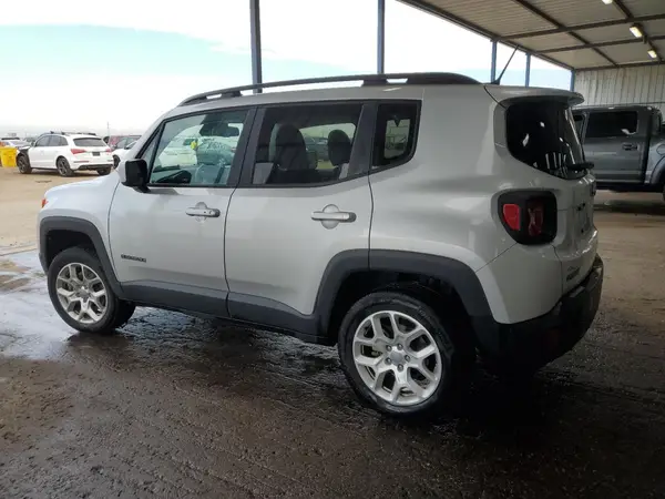 ZACCJBBB9HPF96977 2017 JEEP RENEGADE - Image 2