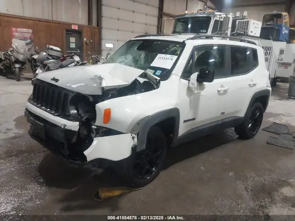 ZACCJBBB9HPG18671 2017 JEEP RENEGADE - Image 2