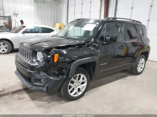 ZACCJBBB9HPG30190 2017 JEEP RENEGADE - Image 2