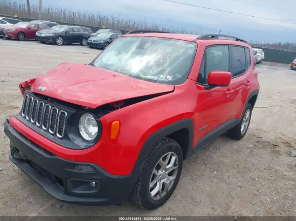 ZACCJBBB9HPG33672 2017 JEEP RENEGADE - Image 2