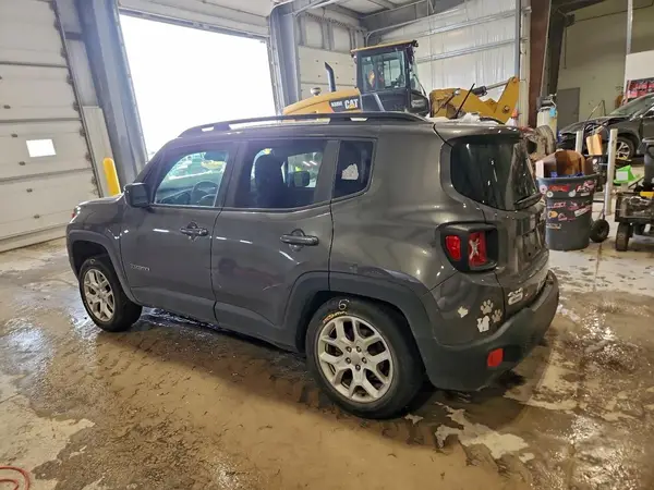 ZACCJBBB9HPG36135 2017 JEEP RENEGADE - Image 2