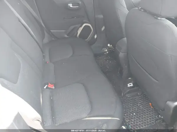 ZACCJBBB9HPG48446 2017 JEEP RENEGADE - Image 8