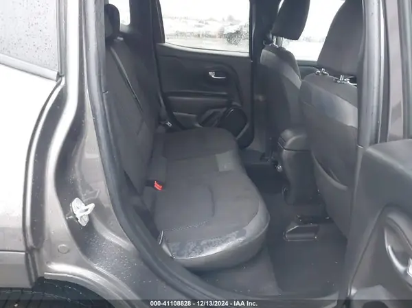 ZACCJBBB9JPG75250 2018 JEEP RENEGADE - Image 8